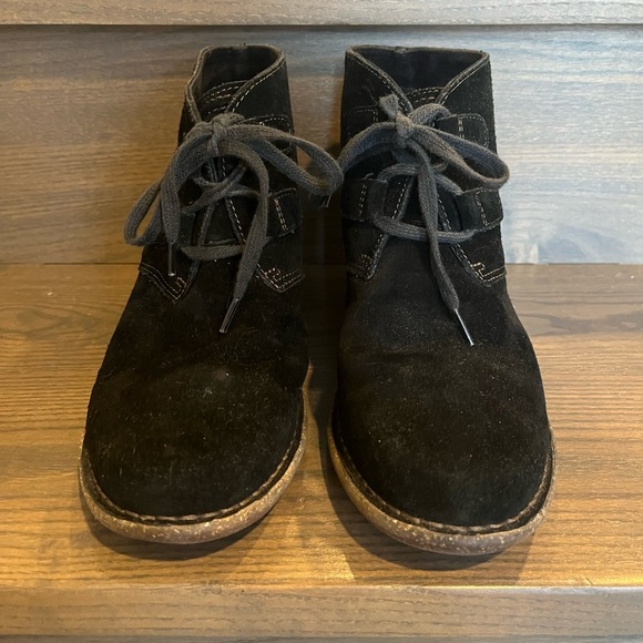 Clarks Artisan Bootie with Cork Heel Size 10 - Picture 6 of 10